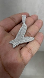Colgante Personalizado con Letra L, Chapado en Plata, con Diamantes Moissanite Corte Baguette VVS, Estilo Hip Hop, Unisex, para Regalo - Product Image 2