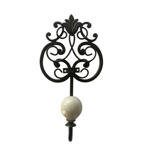 Gancho de pared vintage de hierro forjado negro con pomo decorativo de cerámica, diseño de caligrafía antigua, para abrigos, batas y toallas, individual, de fábrica - Product Image 1