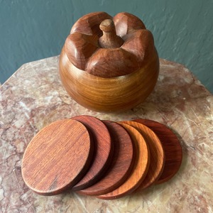 Handmade Round Shape Wooden Coaster for Kitchen at Best Price Custom Size Best Quality Wooden Natural <b>Tea</b> Cup Coaster for Hotel - Product Image 1