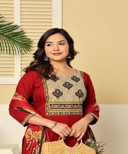 Ensemble Kurti tendance en coton slub avec broderie découpée et collée, haut, bas et dupatta, multicolore, séchage rapide, en stock, vêtement ethnique pour femmes - Product Image 2