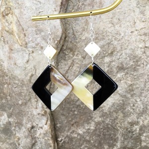 Pendientes de Cuerno con Forma Personalizada, Hechos a Mano, con Tacto Real, de TIMELESS CRAFT, para Niñas y Mujeres - Producto de la Mejor Calidad - Product Image 1