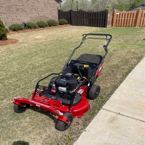 อุปกรณ์ดูแลสนามหญ้าระดับมืออาชีพ Toro TurfMaster 30 ออกแบบมาพร้อมคุณสมบัติประสิทธิภาพสูงเพื่อการใช้งานที่รวดเร็วและมีประสิทธิภาพ - Product Image 6