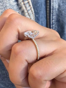 Anillo de Diamantes de Excelente Calidad para Mujer, Joyería Adecuada para Propuesta de Matrimonio, Fiesta, Uso Diario Informal, Disponible en Cantidad al por Mayor - Product Image 6