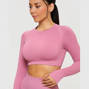 Camiseta Deportiva de Manga Larga para Mujer, Personalizada, 100% Poliéster, Gruesa, 250 g/m², Corte Ajustado, de Alta Calidad, para Gimnasio - Product Image 4