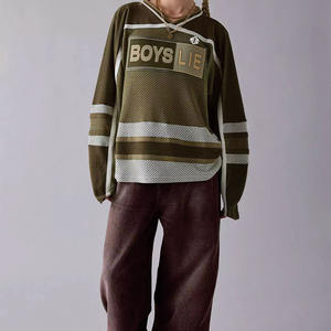 เสื้อฟุตบอลตาข่ายโอเวอร์ไซส์สำหรับผู้หญิง แขนยาว สตรีทแวร์ เสื้อยืดซับลิเมชั่น OEM เสื้ออเมริกันฟุตบอล - Product Image 4