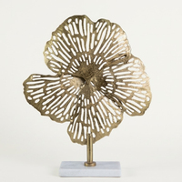 Sculpture abstraite attrayante en métal argenté avec base en marbre noir naturel, lot de 2, décoration de table contemporaine de luxe pour salon