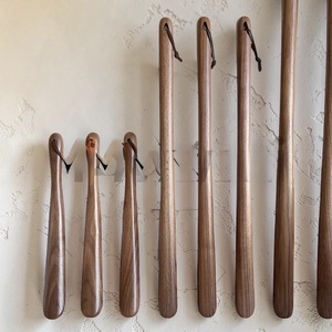 Chausse-pieds en bois de haute qualité, écologiques et polis, pour la Saint-Valentin et Thanksgiving - Product Image 4