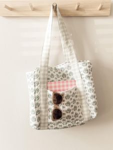 Sac fourre-tout de luxe en coton style maison vintage à motifs floraux avec chaînes, doubles poignées, ouverture supérieure, toutes saisons, mode, shopping, Rajasthan - Product Image 4