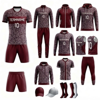 Kit d'entraînement de football en polyester imprimé sur mesure, dernier style, kits d'équipe de football de qualité supérieure, uniforme de football personnalisé