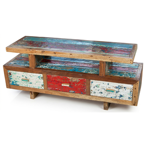 Meuble TV en bois de bateau récupéré, 3 tiroirs, design minimaliste et écologique, pour salon, avec conception durable - Product Image 1