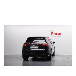 Porsche Cayenne 3.0 2024 con Caja de Cambios Automática, Volante a la Izquierda, Asientos de Cuero, Cámara Trasera, 29,692 km - Product Image 4