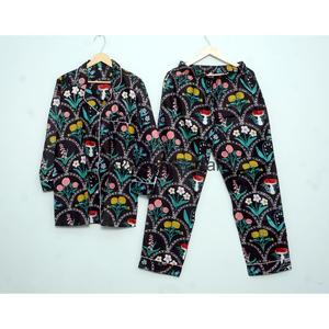 Pijamas de Mujer Hechos a Mano en India, con Estampado Digital Floral Vintage de Lujo, 100% Algodón Premium, Conjunto para Primavera, Verano y Otoño - Product Image 3