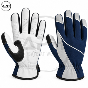 Guantes de Montaje Color Negro Oliva con Inserciones Texturizadas en la Palma, Paneles Decorativos en los Dedos y Puño Ajustable - Product Image 3