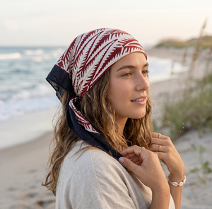 Pañuelo Cuadrado de Algodón Hecho a Mano con Estampado Floral, Pañuelo para el Cabello, Pañuelo de Vaquero, Accesorio de Moda Bohemio Unisex - Product Image 1