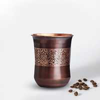 Prix de gros Bouteille d'eau portable en cuivre fait main, verre brun antique épaissi, 250 ml, avec bouchon poussoir, personnalisable pour la maison