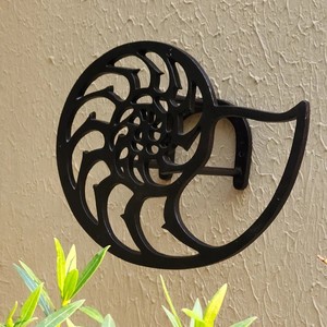 Decorative <b>Tree</b> of Life <b>Garden</b> Hose Holder Wall Mount Metal Hose Hanger Heavy Duty Outdoor Water Pipe Organizer Patio Lawn Rack - Product Image 4