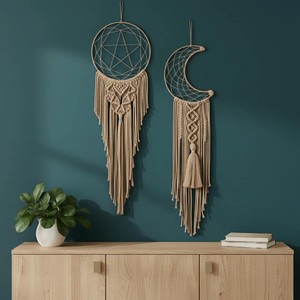 Attrape-rêves bohème en macramé tissé à la main en fil de coton pour la décoration intérieure - Product Image 5