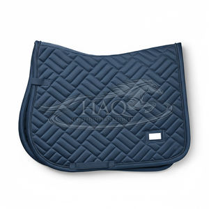 Tapis de selle d'équitation matelassé durable avec structure antidérapante, couches de tissu respirantes et maintien de la forme longue durée - Product Image 2