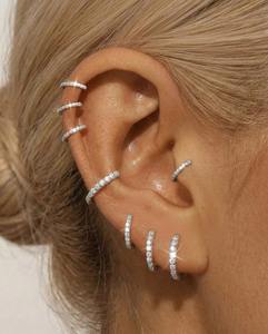 Pendientes de aro de plata de ley 925 con moissanita brillante de varios tamaños, personalizados, regalo para ella - Product Image 2