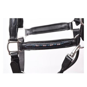 Cabestrillo de caballo de carreras de cuero genuino, diseño personalizado, de Color negro, con perlas azules ostentosas - Product Image 6
