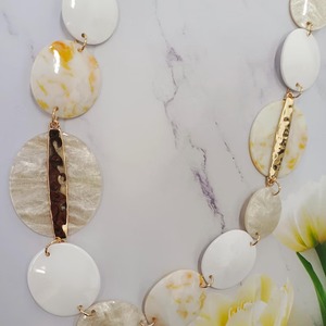 Collares de resina multicolor de nuevo estilo para niñas y mujeres, joyería ecológica natural para exportación desde India. - Product Image 4