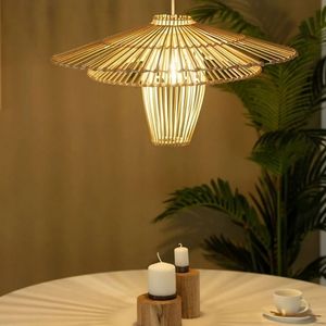 Luminaire suspendu en bambou tissé à la main pour salle à manger, îlot de cuisine, café et éclairage intérieur de la maison - Product Image 6