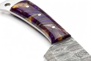 Cuchillo de acero de Damasco hecho a mano con hoja fija para camping al aire libre, mango de resina morada y orificio para cordón, para uso en campo y coleccionismo - Product Image 3