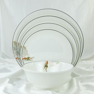 Tazón Redondo de Melamina de Lujo para Sopa con Línea Negra y Diseño Escénico Asiático, Vajilla Blanca Apta para Microondas y Lavavajillas - Product Image 6