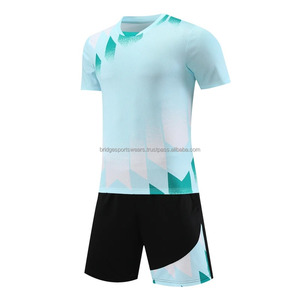 Conjunto de Uniforme de Fútbol Personalizado, Transpirable, de Secado Rápido, 100% Poliéster, Ropa Deportiva para Equipos - Product Image 4