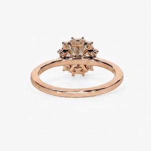 Bague Halo Vintage en Or Jaune 18K, Clarté VS1, Couleur E, Diamant de Laboratoire Rond 2.20CT, Bague de Mariage, Bague de Fiançailles, Bague de Promesse - Product Image 5