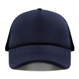 Gorra Trucker de Mezclilla Personalizada con Panel de Malla Transpirable, Estilo Vintage para Marcas de Moda, Minoristas y Boutiques - Product Image 5