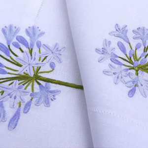 Juego de Manteles Individuales y Servilletas de Lino Bordado con Diseño Floral Arapang, Manteles Individuales Reutilizables, Decoración Clásica para el Hogar - Product Image 2