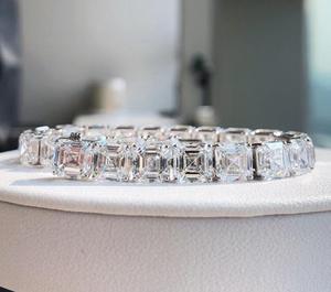 สร้อยข้อมือเทนนิสทรง Asscher Cut หรูหรา สง่างาม เหมาะเป็นของขวัญวันครบรอบสำหรับเธอ สวยงามอย่างประณีต - Product Image 5