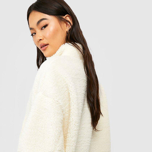 เสื้อฮู้ดดี้ผู้หญิงแบบซิป ¼  ผ้าฟลีซเท็ดดี้  ขนาดใหญ่พิเศษ สั่งทำได้  แบบซิปครึ่งตัว  ทรงพอดีตัว  ผ้าฟลีซซักนุ่ม - Product Image 4