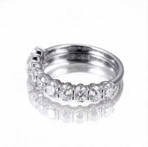 Bague de fiançailles unisexe de luxe en or massif 14 carats jaune, sertie de diamants ovales cultivés en laboratoire certifiés IGI, pour mariage ou cadeau - Product Image 4