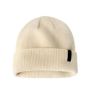 Bonnets de qualité supérieure, logo personnalisé, multicolores, doux, chauds, en tricot, bonnet d'hiver personnalisé, bonnet jacquard à prix avantageux - Product Image 1