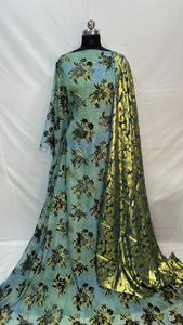 ชุดดีรักซามอยด์สำหรับผู้หญิง ดีไซน์หรูหราคุณภาพสูง งานปักลายดอกไม้ สำหรับโอกาสพิเศษ เป็นมิตรต่อสิ่งแวดล้อม - Product Image 3