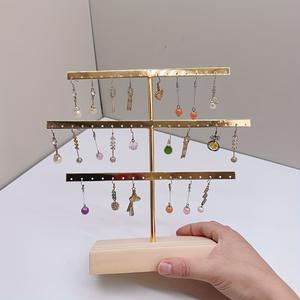 Elegante soporte de joyería de varios niveles con barras giratorias, soporte de alta capacidad, base estable, almacenamiento sin enredos para joyería organizada - Product Image 4