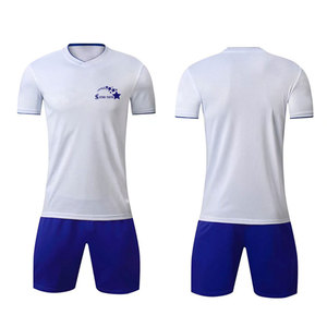 Uniforme de Fútbol Personalizado para Hombre, Transpirable, de Poliéster, Alta Calidad, MOQ Bajo, Económico - Product Image 1