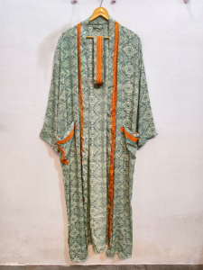 Bridel Silk Saree <b>Kimono</b> Robe Bikini <b>Cover</b> <b>Up</b> Night Wear Long Robe, Handmade Indian Vintage Recycled Silk Sari <b>Kimono</b>, - Product Image 4