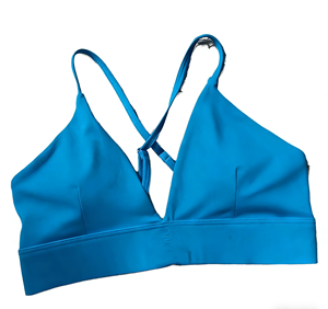 Sujetador deportivo asimétrico de un solo hombro Yj863 con tirante irregular, sensación de segunda piel, ecológico, transpirable, para yoga, running, gimnasio, con logo frontal alto - Product Image 4