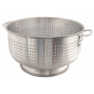 Aluminium <b>Colander</b> With Handles And Footed Base Grade Metal Kitchen <b>Strainer</b> For Pasta And Vegetables Pasta Restaurant Use - Product Image 1