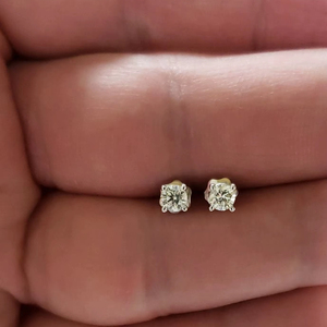 ต่างหูเพชร 14K ทองคำ 0.25 กะรัต เพชรสร้างในห้องปฏิบัติการ ดีไซน์เรียบหรู เหมาะสำหรับผู้หญิง สวมใส่ได้ทุกวัน ของขวัญวันครบรอบ - Product Image 1