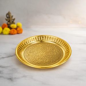 Puja traditionnel en laiton fait main |   Pooja Thali |   Assiette Arati Bartan Thambulam |   Gravé et conçu avec soin - 6 pouces - Product Image 4