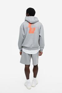 Fabricación OEM Transpirable Hombres Jersey Gris Sudadera con capucha Conjunto corto de moda Unisex Secado rápido Sudadera con capucha Conjunto corto con logotipo personalizado - Product Image 3