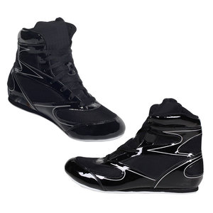 Chaussures de boxe athlétiques en cuir de qualité supérieure, fermeture à boucle, design respirant et léger pour un ajustement confortable, adhérence fiable - Product Image 1