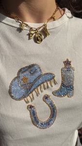 Top élégant brodé de perles ethniques, fait main avec verre et cristal, cadeau de baptême au design unique - Product Image 2