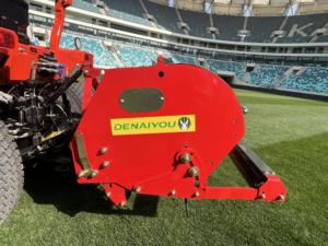 Aérateur de pelouse pour la santé du gazon, l'aération du sol et l'entretien des pelouses – Équipement professionnel pour l'entretien et la revitalisation des pelouses (Prix de dépôt) - Product Image 4