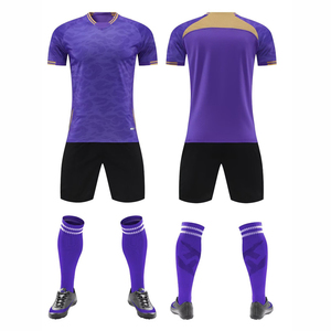 Uniforme de football directement de l'usine, couleur personnalisée, logo, nom, numéro, vente en gros, haute qualité, séchage rapide, 100% polyester - Product Image 4