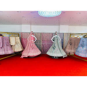 Vestidos de novia Lehenga Choli Ensemble - Product Image 4